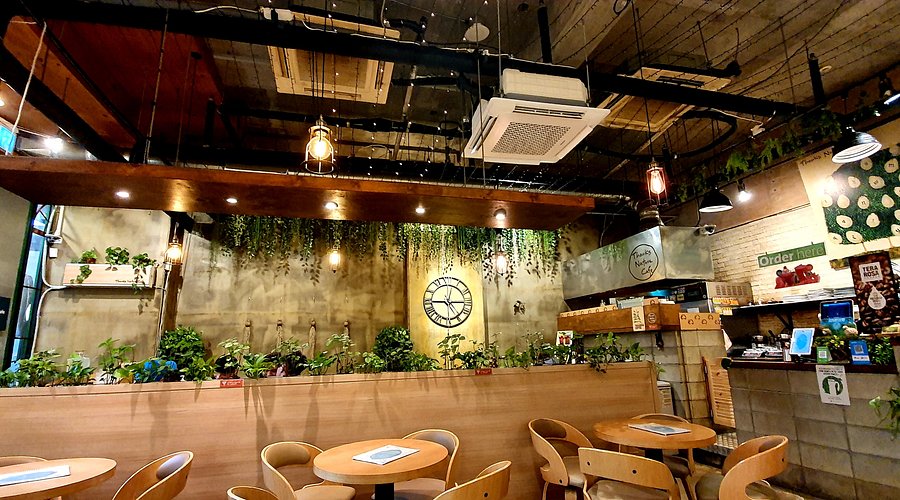 Beanology Cafe